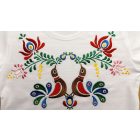 Hímzett színes madárkás matyó kislány póló- Fehér